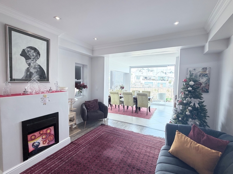 3 Bedroom Property for Sale in Big Bay Western Cape